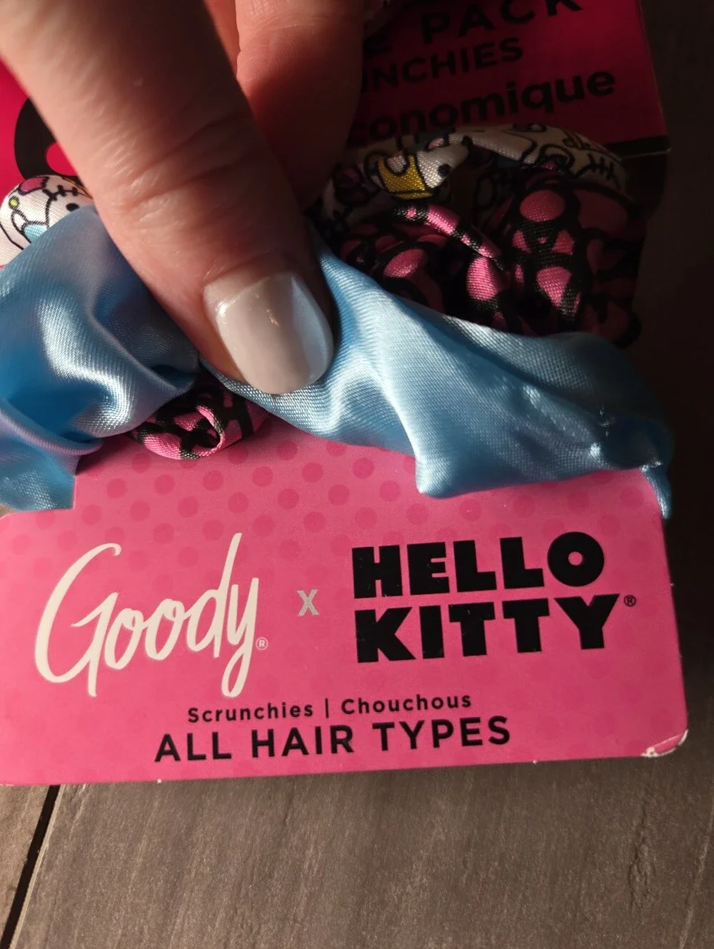 Hello Kitty description six